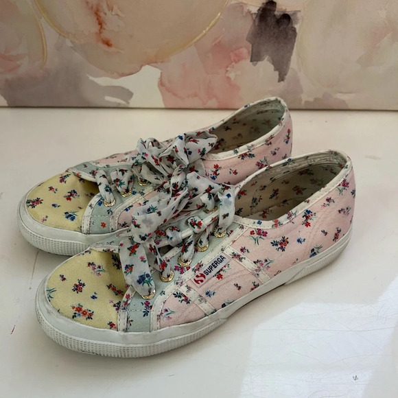Superga 2750 Flower Pink Floral Mix Print Lace-Up Sneakers - Picture 2 of 6